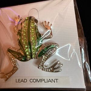 Green and Silver Frog Brooch